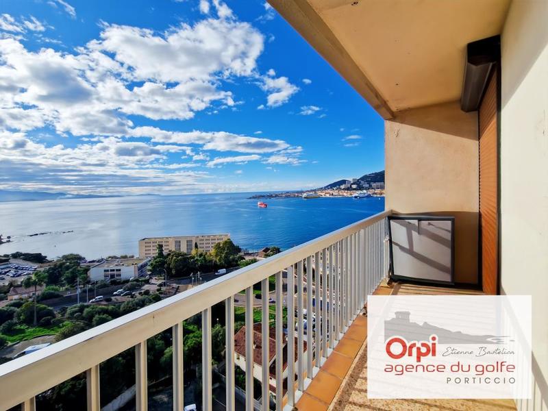 Appartement - 92 m² - 4 pièces