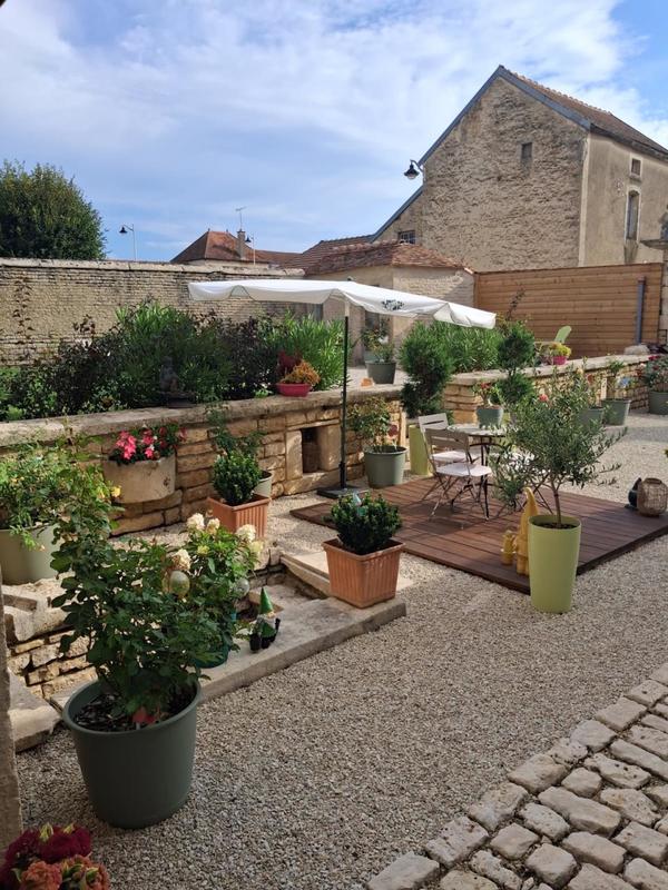 Maison - 284 m² - 12 pièces