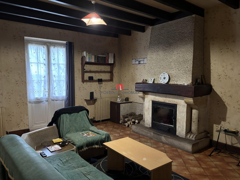 Maison ancienne - 172 m² - 8 pièces