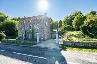 Maison - 186 m² - 5 pièces