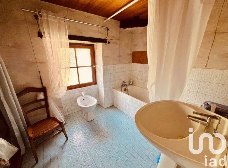 Maison - 200 m² - 6 pièces