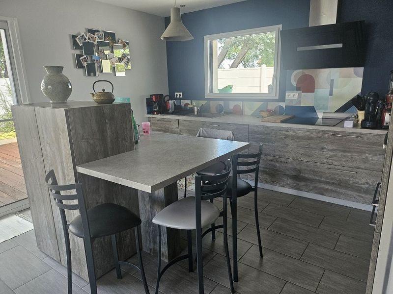 Maison - 102 m² - 6 pièces