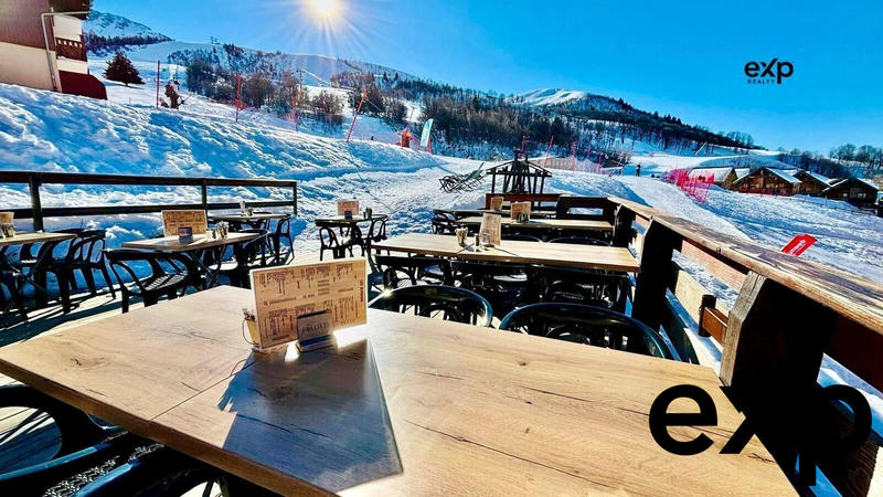 Fonds de commerce - 273 m²