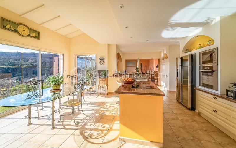 Maison d'architecte - 490 m² - 15 pièces