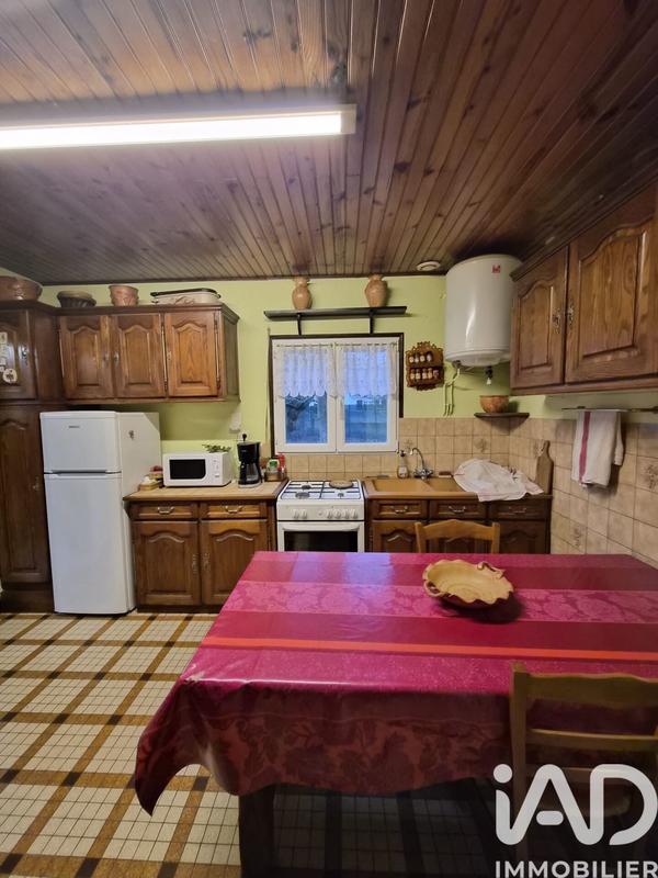 Maison - 90 m² - 3 pièces