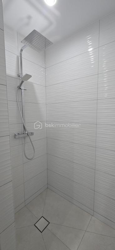 Maison - 177 m² - 6 pièces