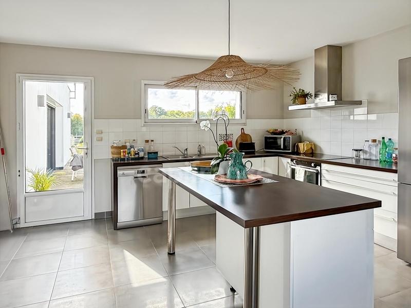 Maison - 154 m² - 6 pièces