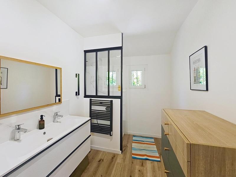 Villa - 190 m² - 7 pièces