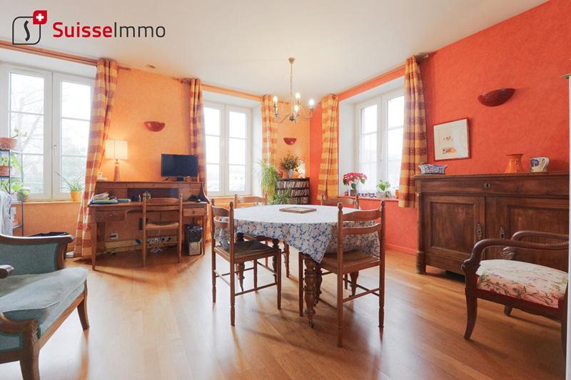 Maison - 151 m² - 8 pièces