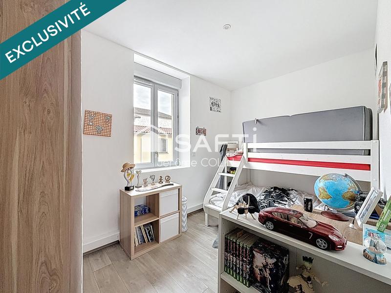 Appartement - 125 m² - 6 pièces