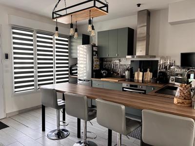 Maison - 135 m² - 7 pièces