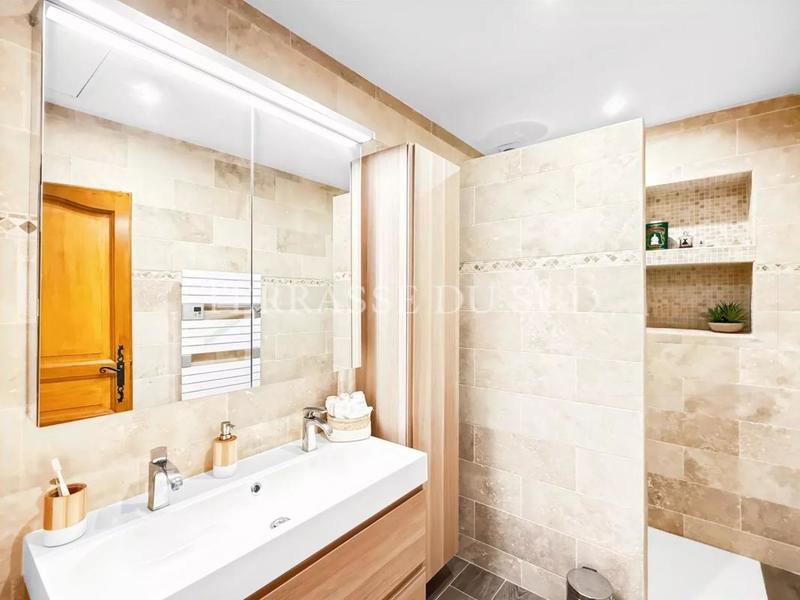 Maison - 173 m² - 6 pièces