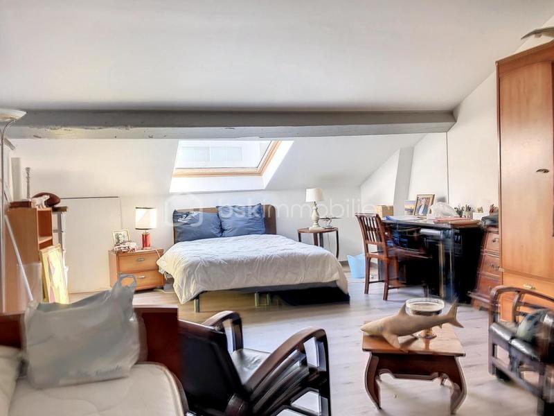 Maison de maîtres - 220 m² - 8 pièces