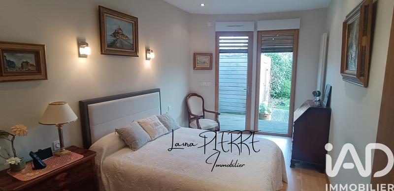 Maison de ville - 236 m² - 10 pièces