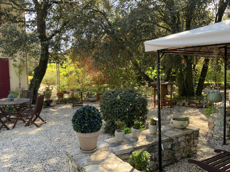 Maison - 275 m² - 10 pièces