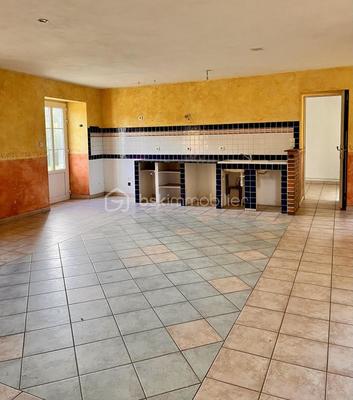 Maison en pierre - 152 m² - 5 pièces