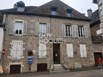 Immeuble - 220 m² - 9 pièces