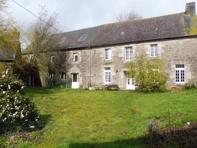 Maison - 121 m² - 5 pièces