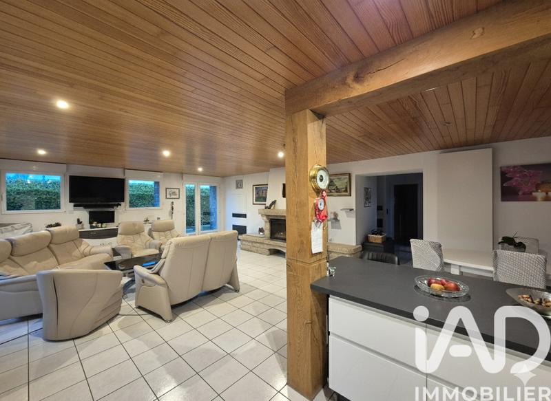 Maison - 177 m² - 6 pièces