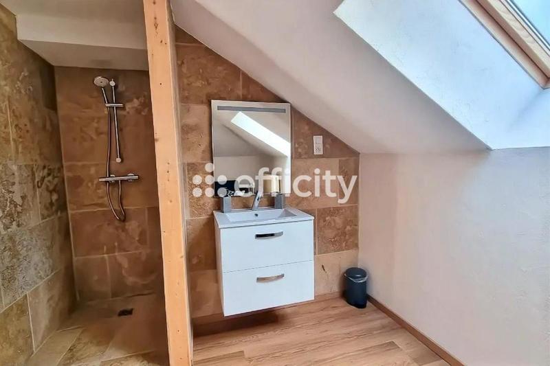 Immeuble - 347 m² - 11 pièces