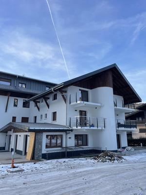 Appartement - 95 m² - 4 pièces