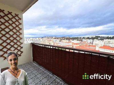 Appartement - 70 m² - 4 pièces