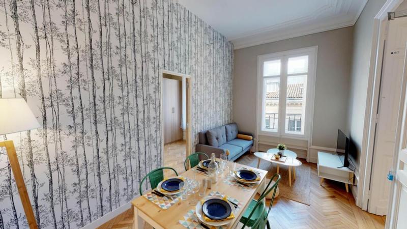 Chambre - 16 m² - 5 pièces