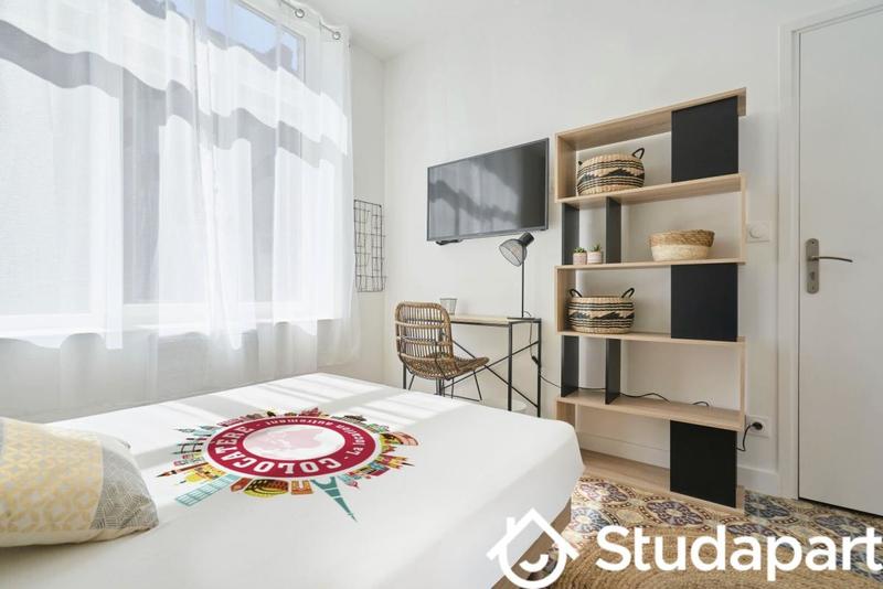 Chambre - 11 m² - 1 pièce