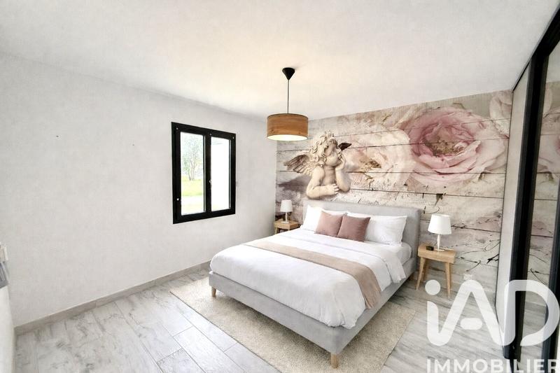 Maison - 91 m² - 5 pièces