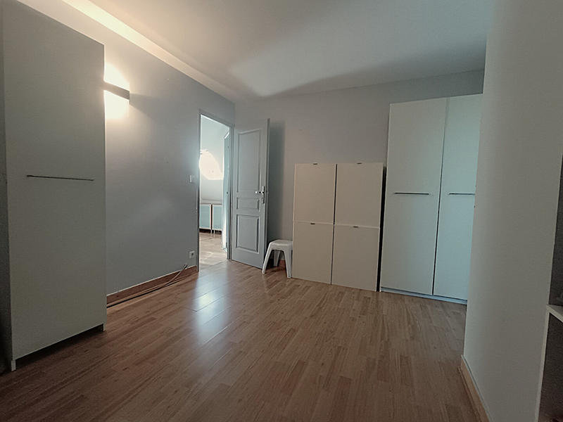 Maison - 165 m² - 7 pièces