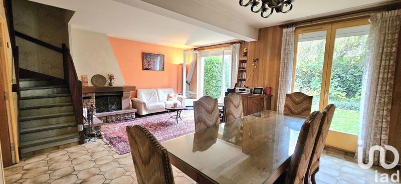 Maison - 92 m² - 5 pièces