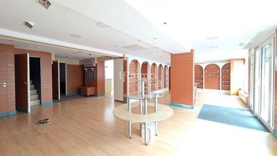 Local commercial - 172 m² - 6 pièces
