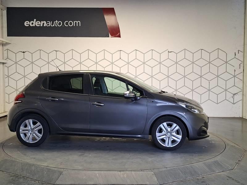 Peugeot 208 PureTech 82ch s&amp;S Bvm5 Signature