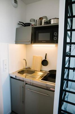 Studio - 15 m² - 1 pièce