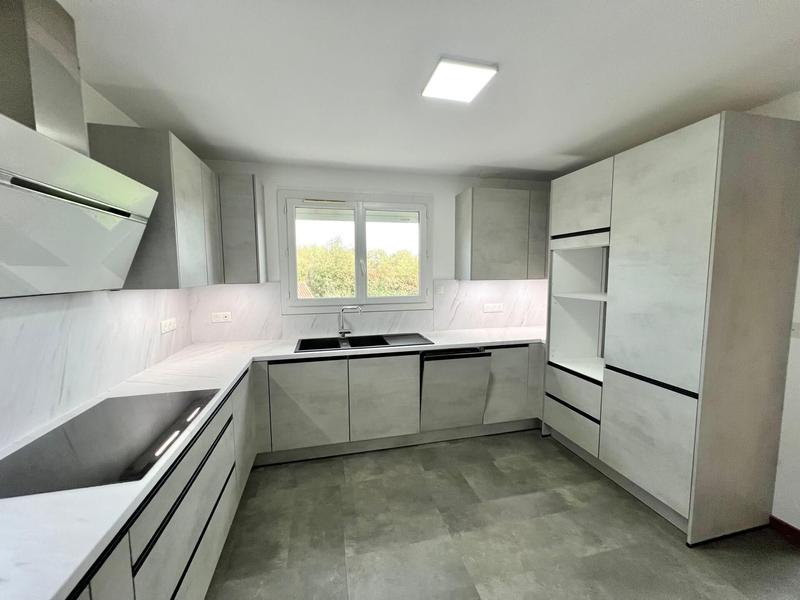 Maison - 146 m² - 7 pièces