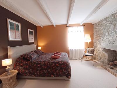 Maison - 180 m² - 7 pièces