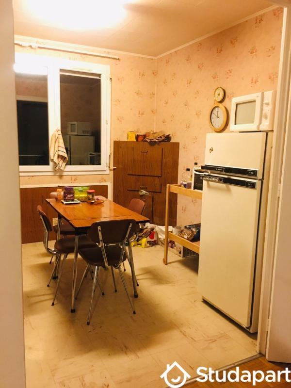 Chambre - 9 m² - 1 pièce