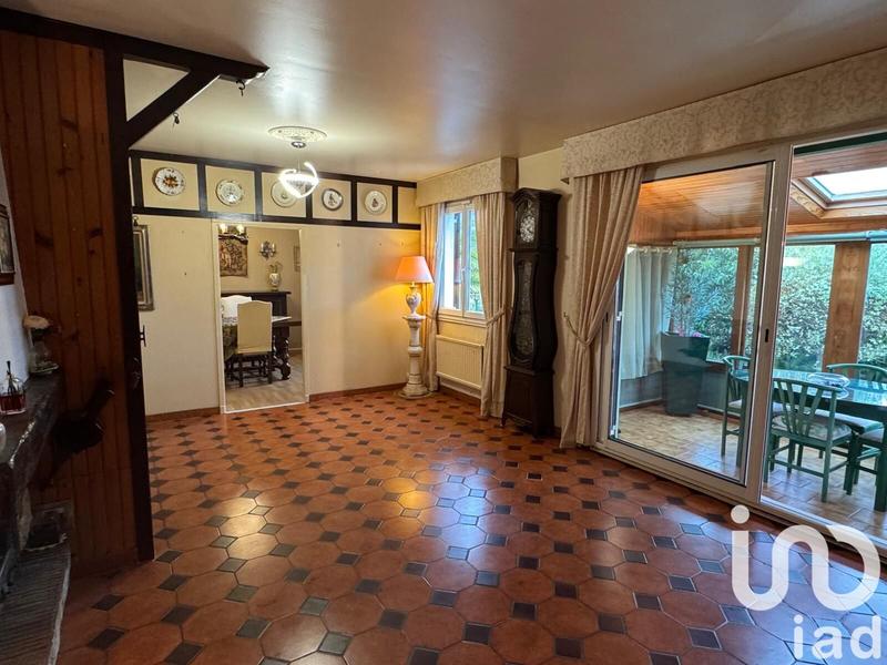 Maison - 98 m² - 5 pièces