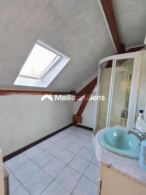 Maison - 121 m² - 6 pièces