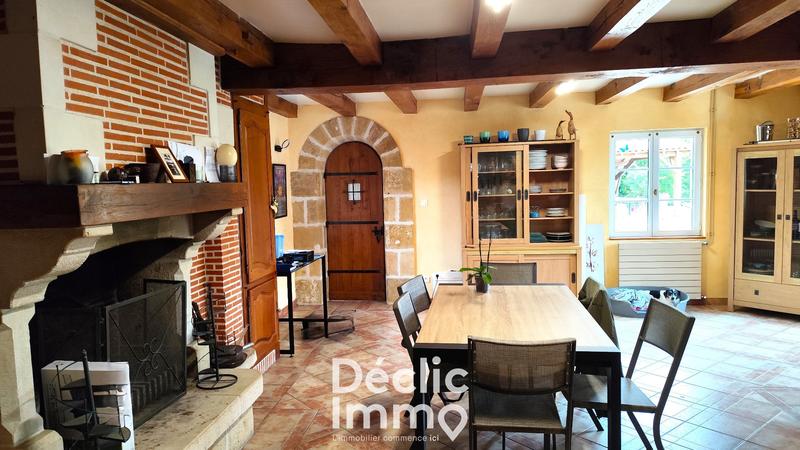 Maison - 190 m² - 6 pièces