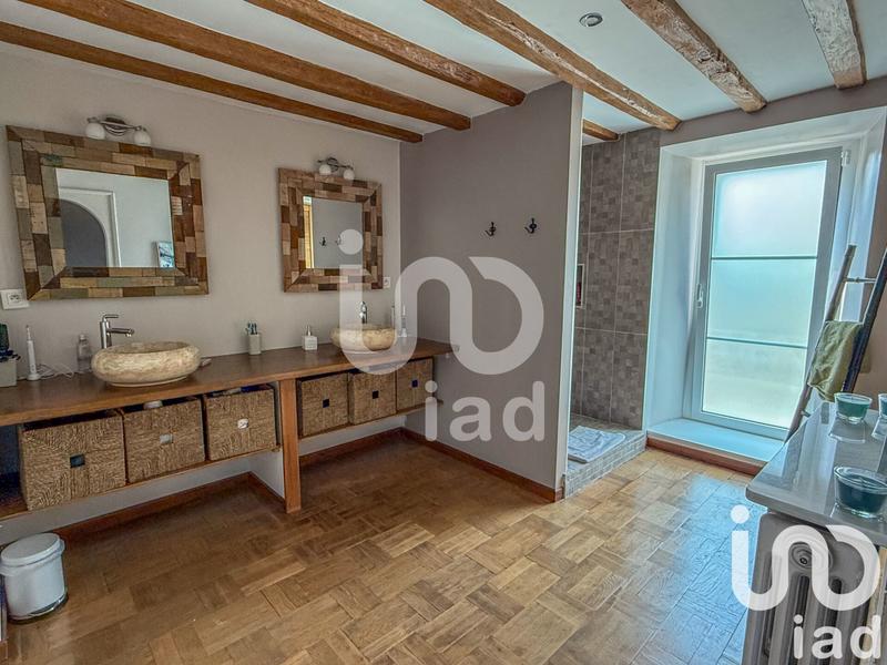 Maison - 175 m² - 7 pièces