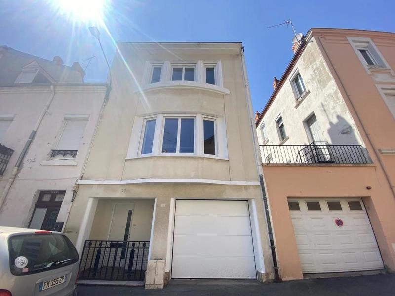 Maison de ville - 88 m² - 3 pièces