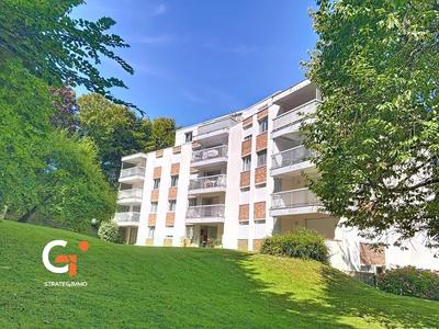 Appartement - 79 m² - 3 pièces