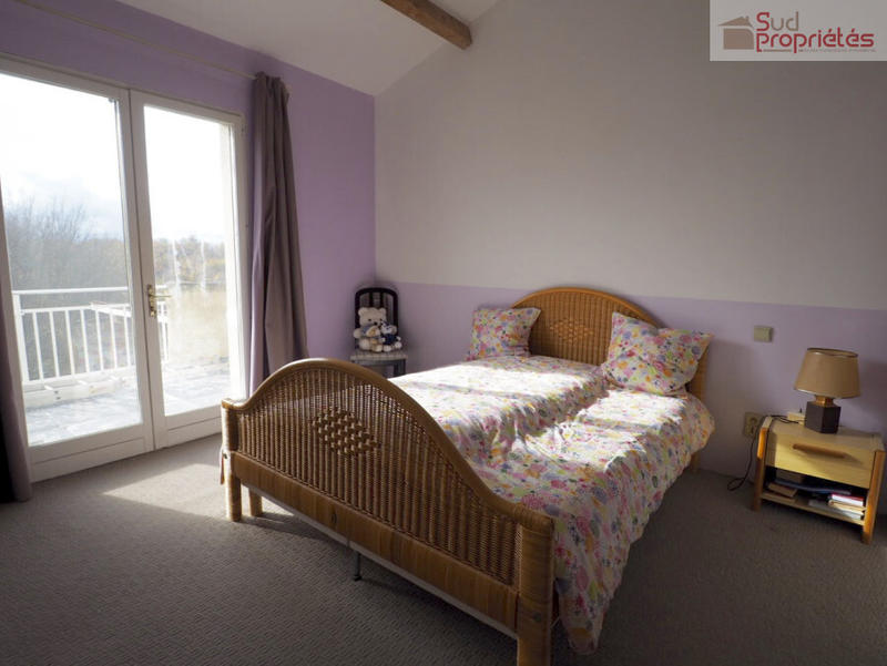 Maison traditionnelle - 132 m² - 5 pièces