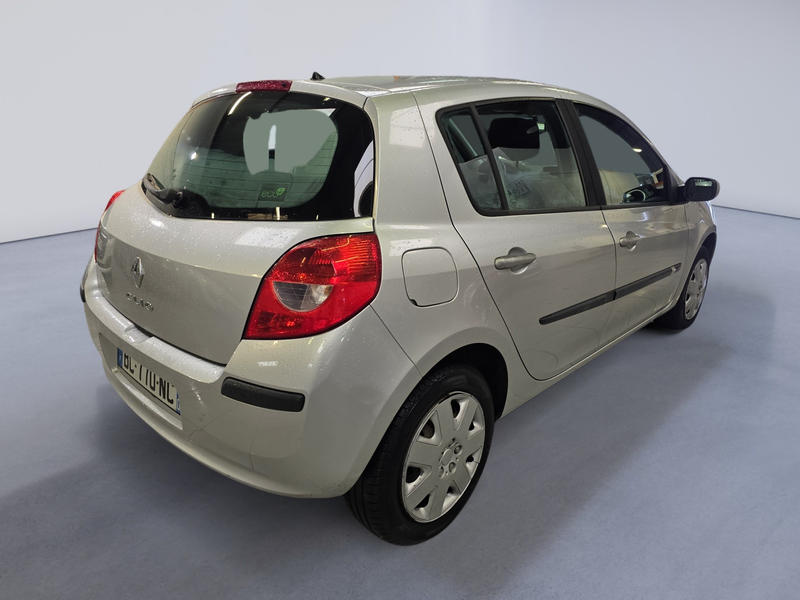 Renault Clio 3 - 1.5 dCi 70 Cv Dynamique