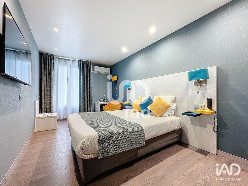 Local commercial - 1 750 m²