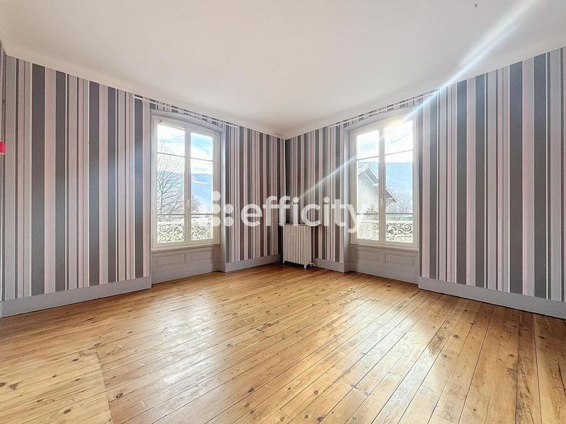 Maison bourgeoise - 278 m² - 10 pièces