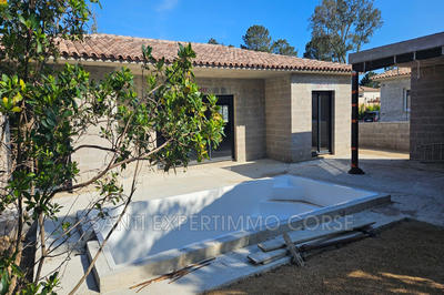 Villa - 160 m² - 4 pièces