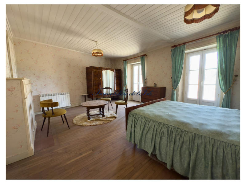 Maison - 144 m² - 6 pièces