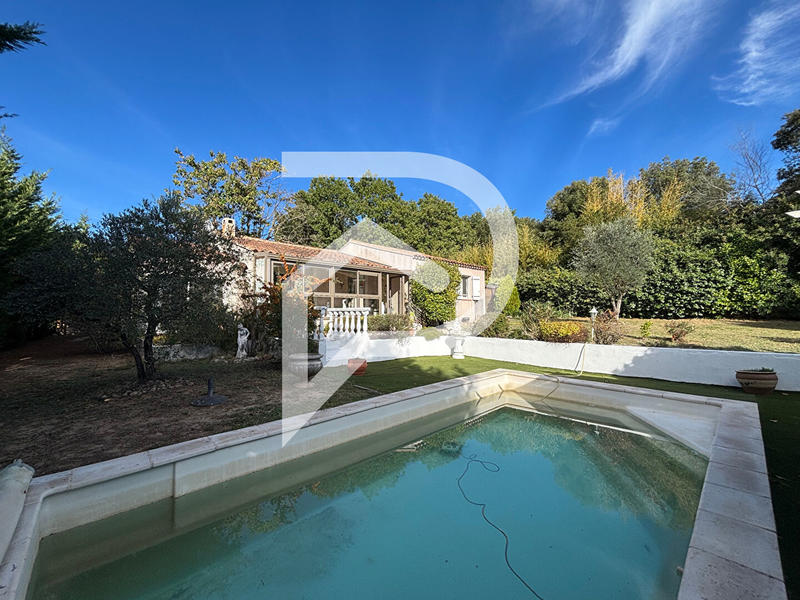 Villa - 116 m² - 8 pièces